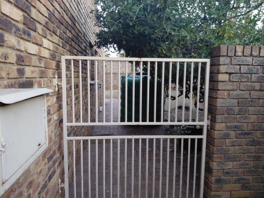 4 Bedroom Property for Sale in Brits North West